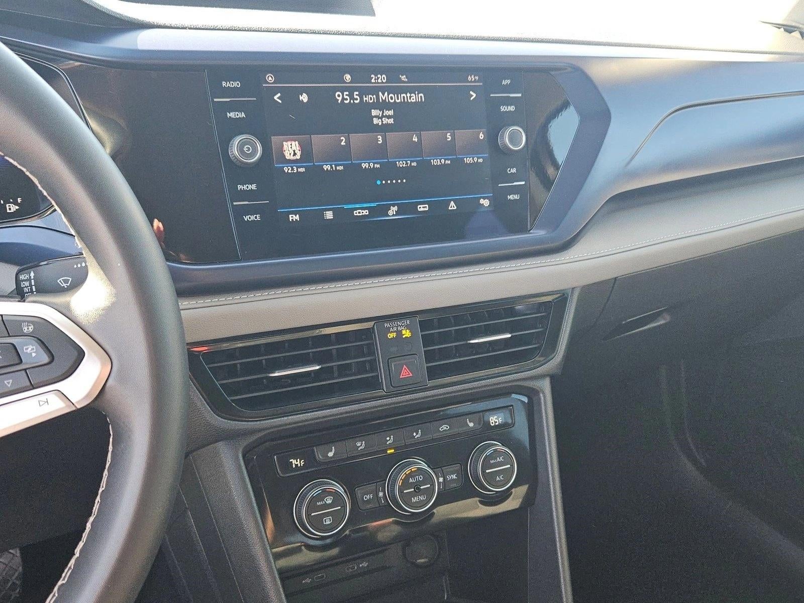 2024 Volkswagen Taos SE