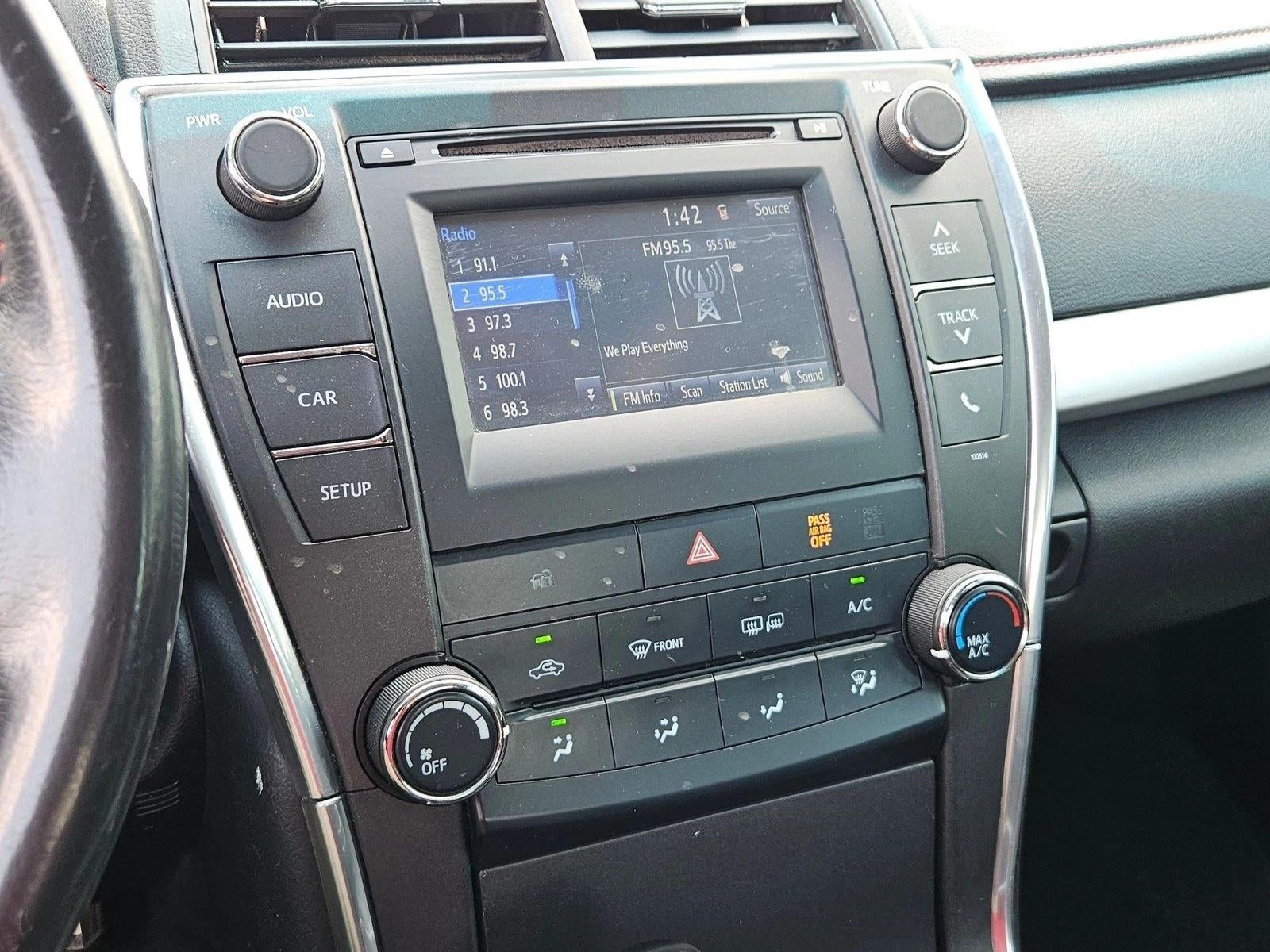 2017 Toyota Camry SE