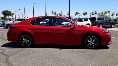 2024 Toyota Camry Hybrid Hybrid SE
