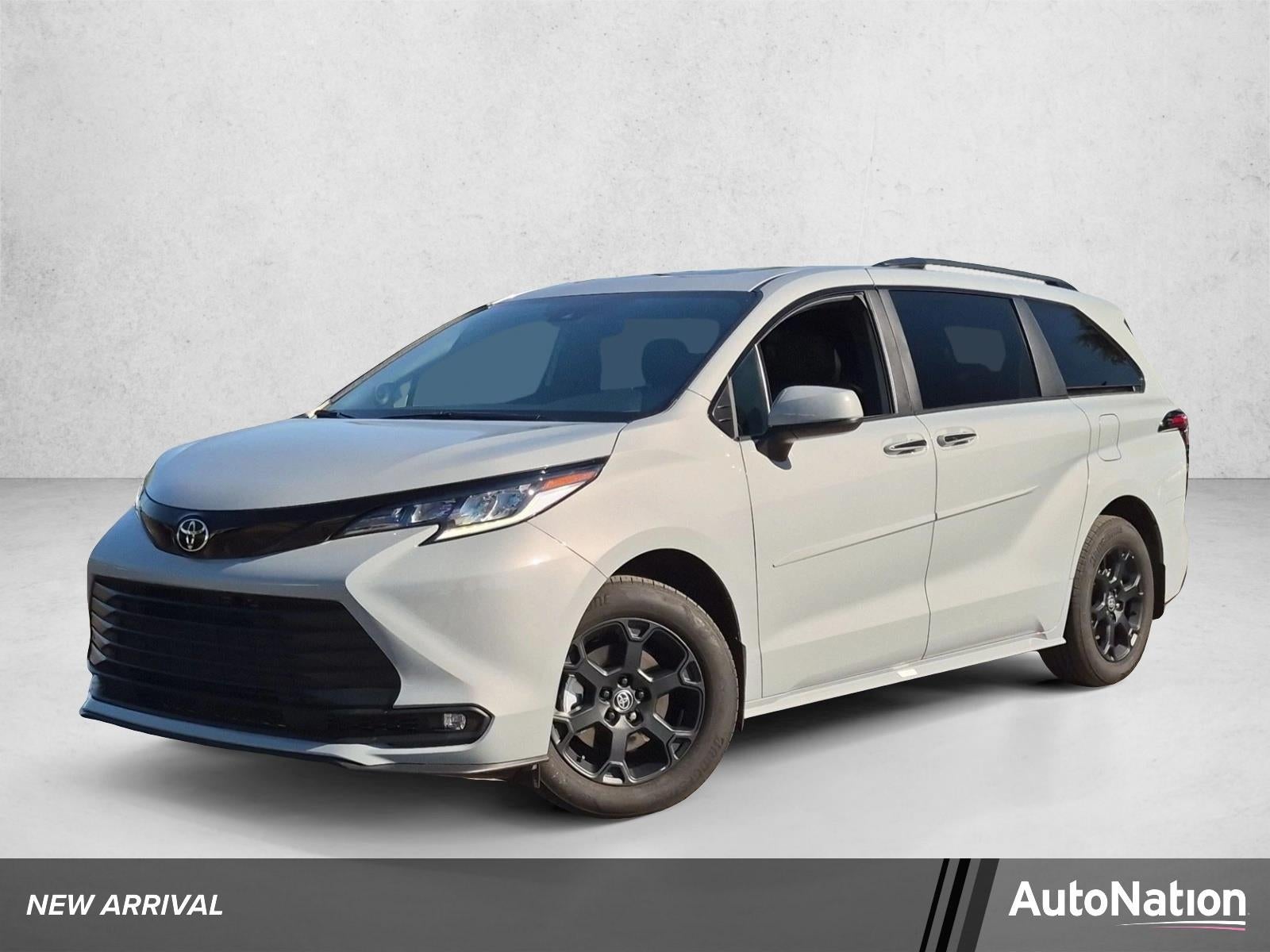 2026 Toyota Sienna Woodland Edition