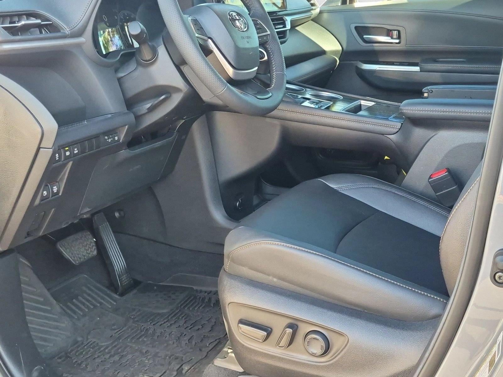 2026 Toyota Sienna Woodland Edition