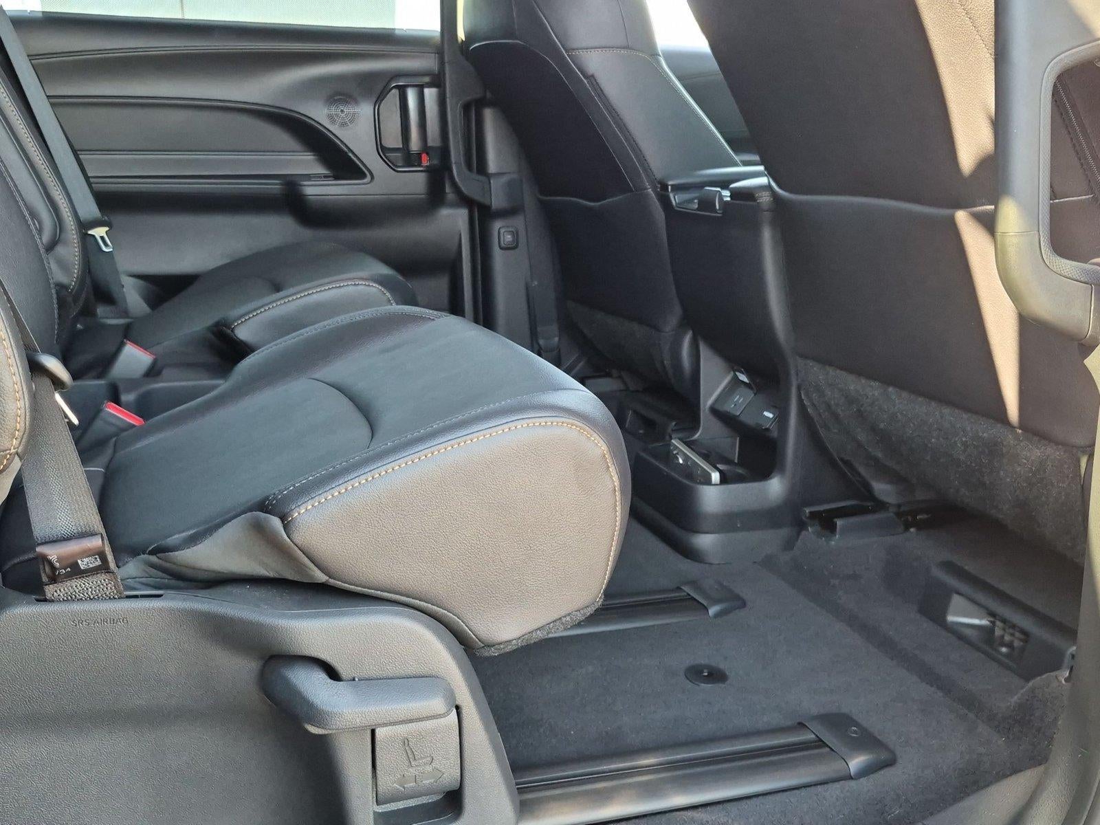 2026 Toyota Sienna Woodland Edition
