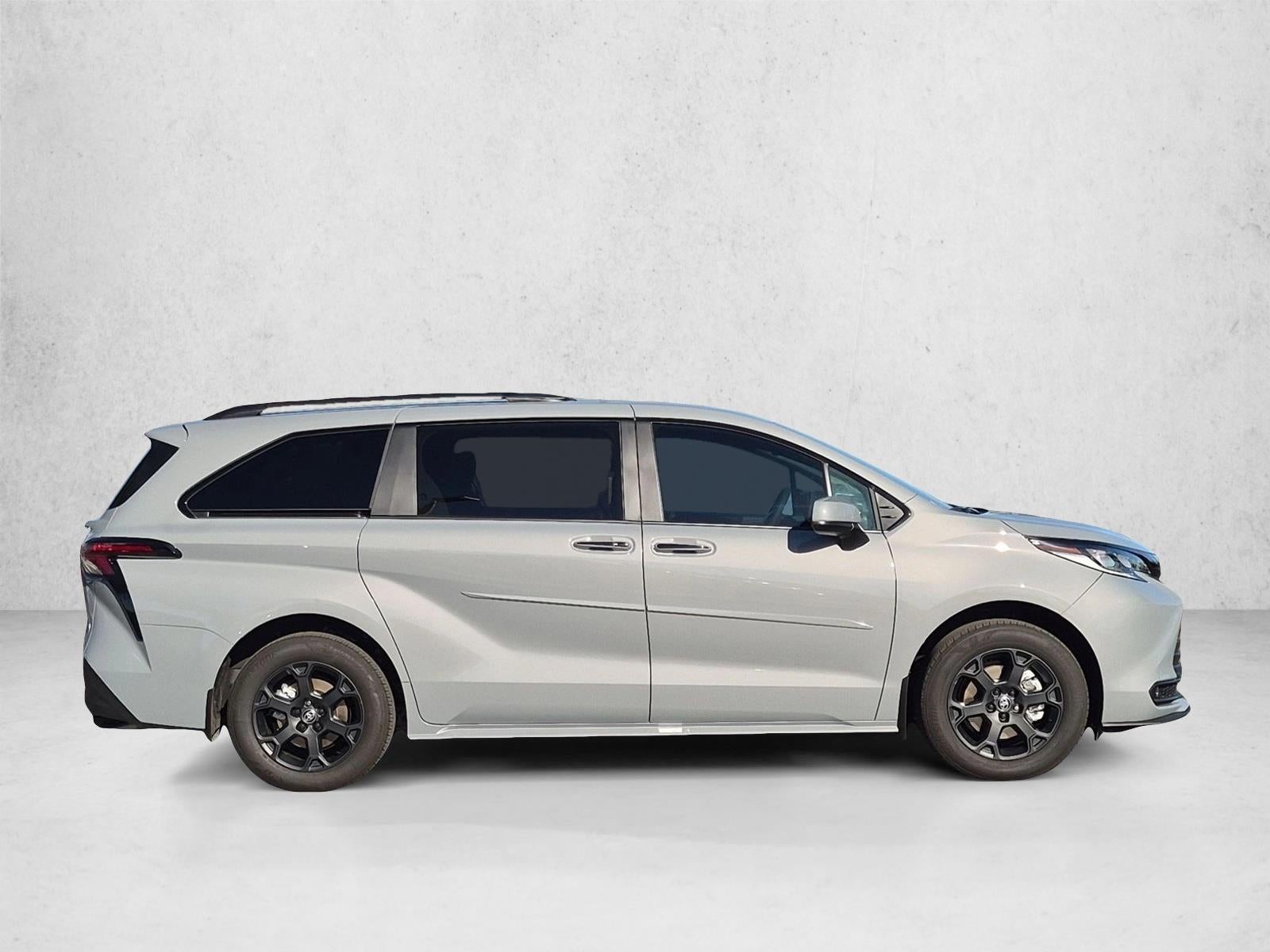 2026 Toyota Sienna Woodland Edition