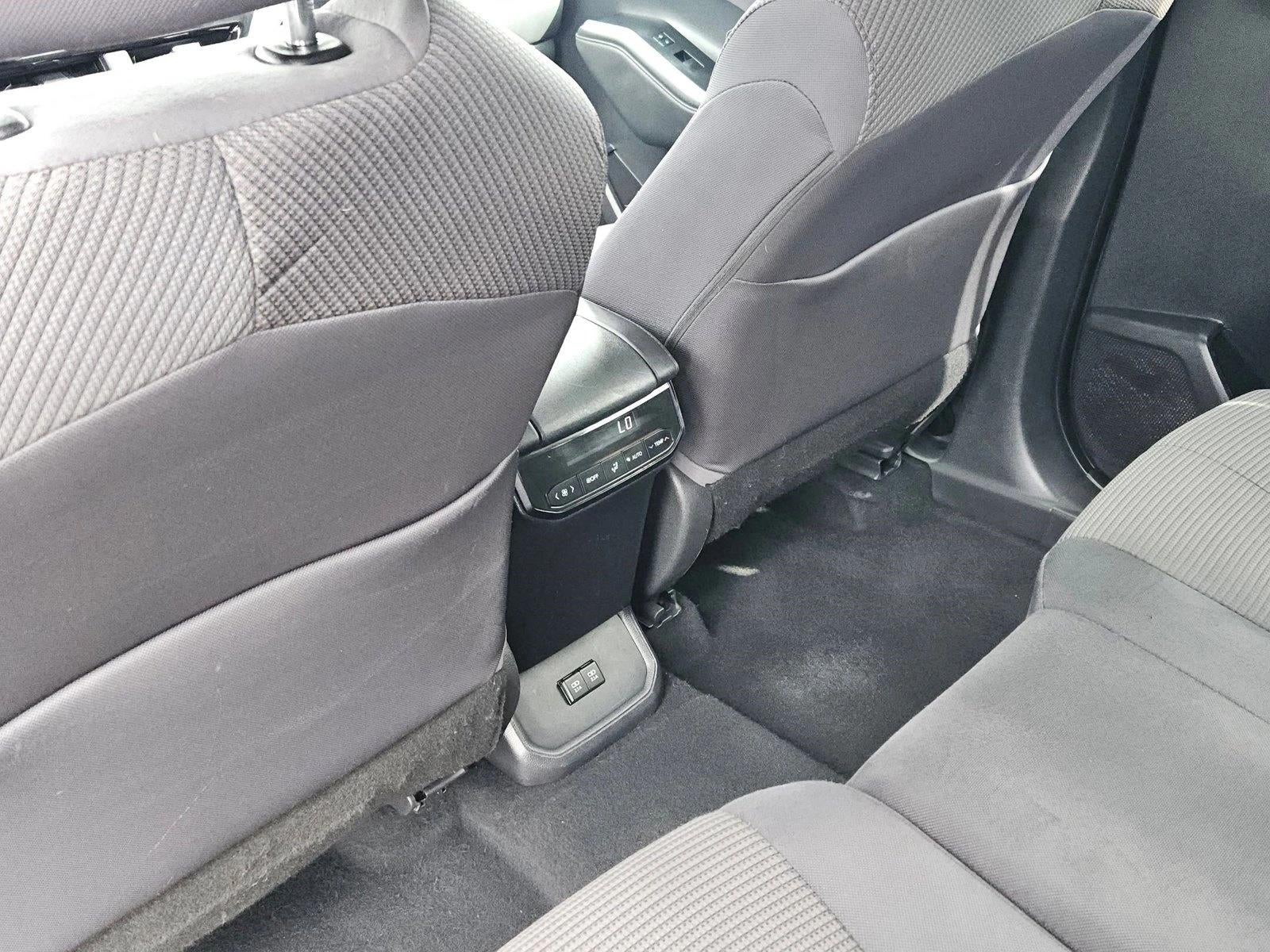 2021 Toyota Highlander L