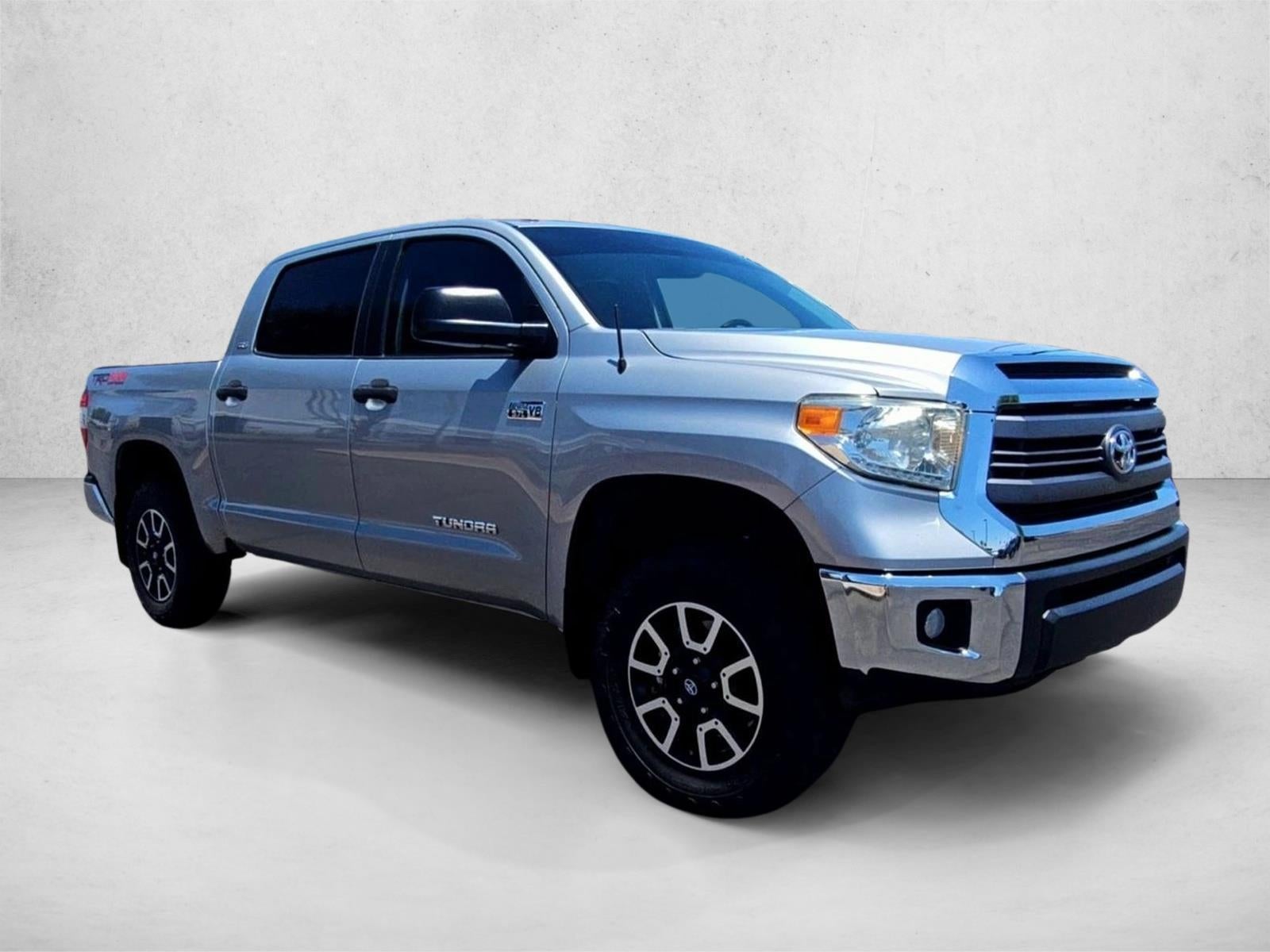 2014 Toyota Tundra SR5