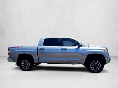 2014 Toyota Tundra SR5