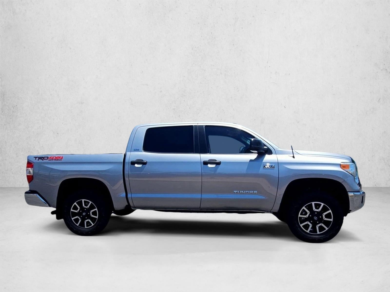 2014 Toyota Tundra SR5