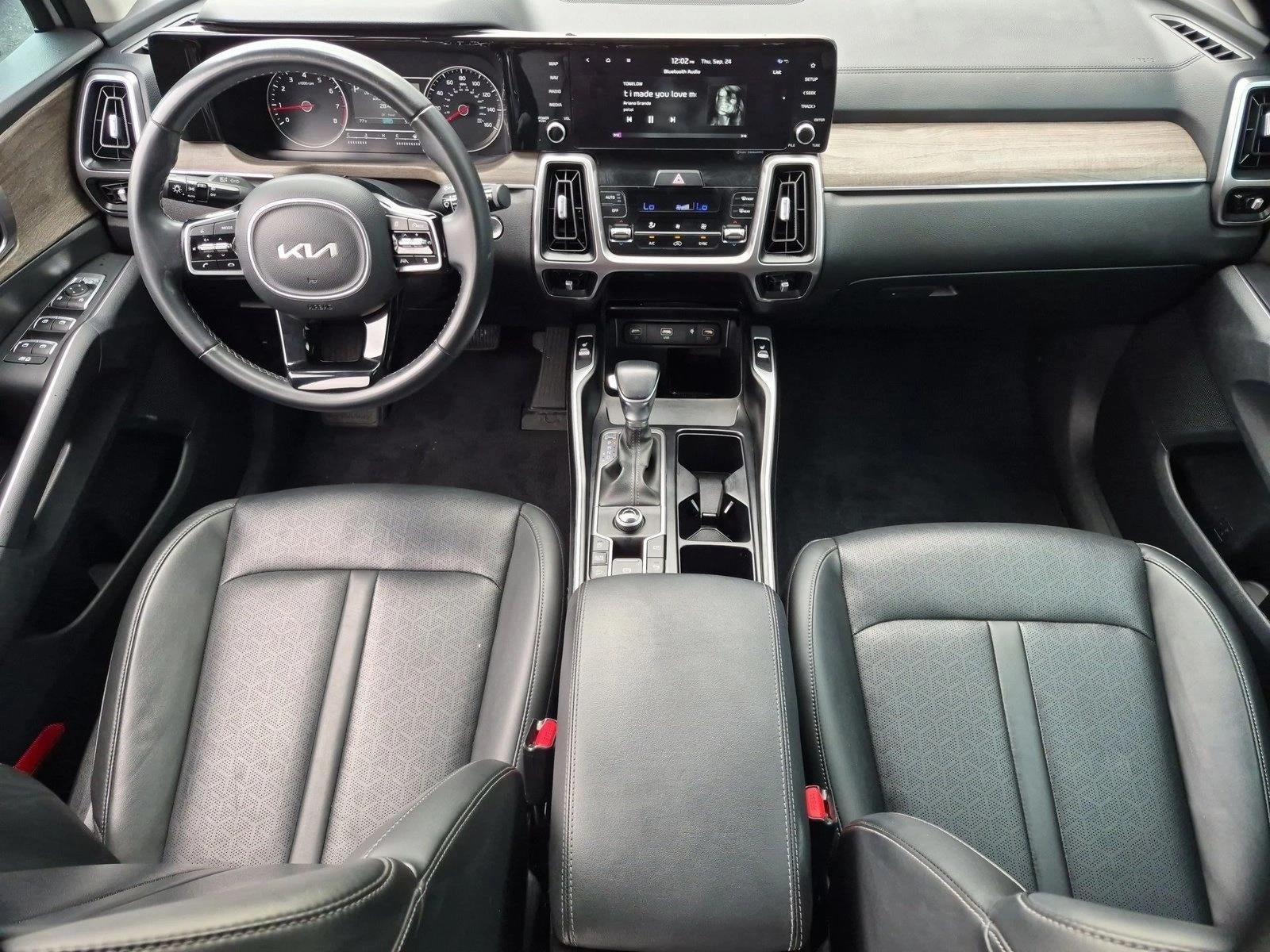 2023 Kia Sorento EX
