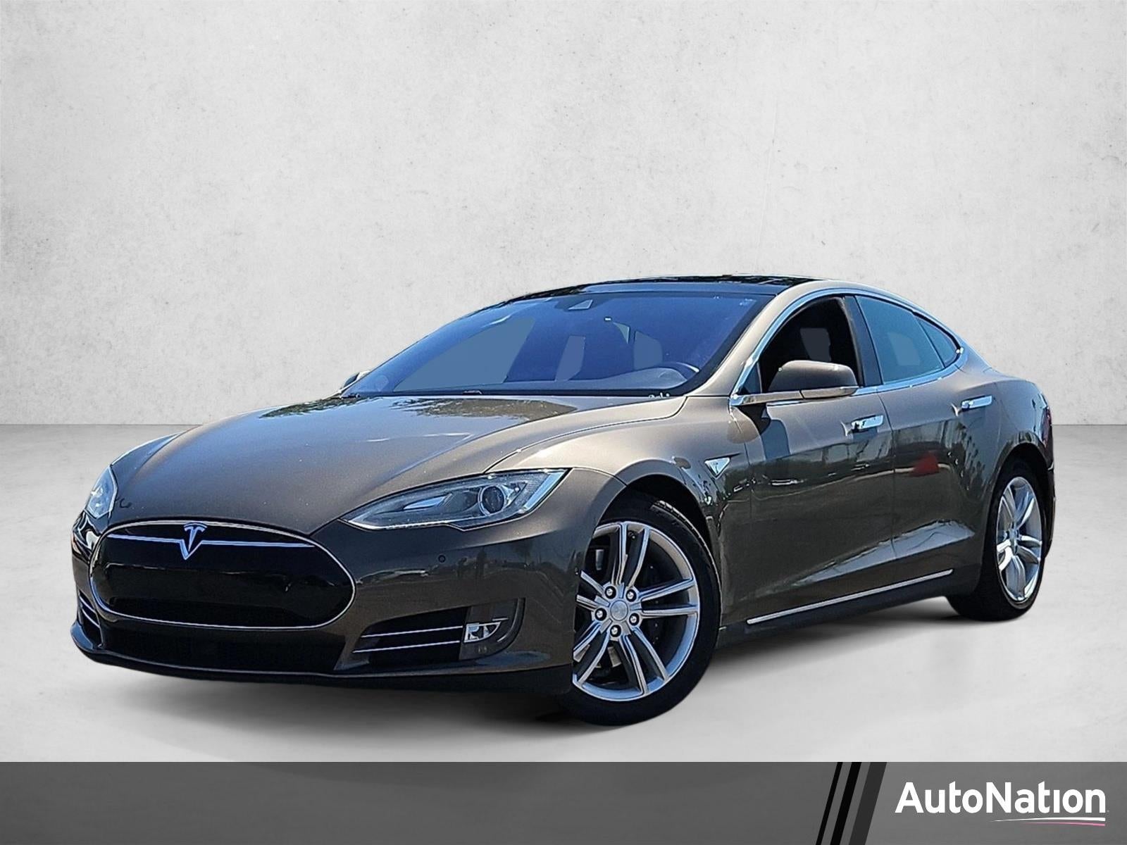 2015 Tesla Model S 85D