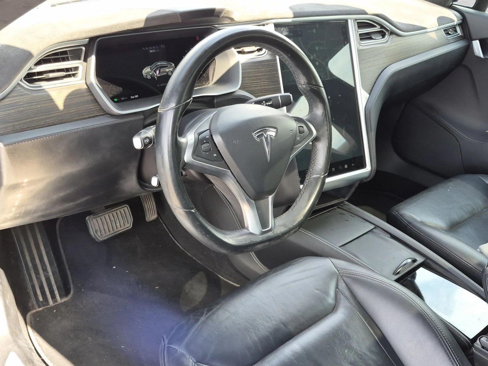 2015 Tesla Model S 85D