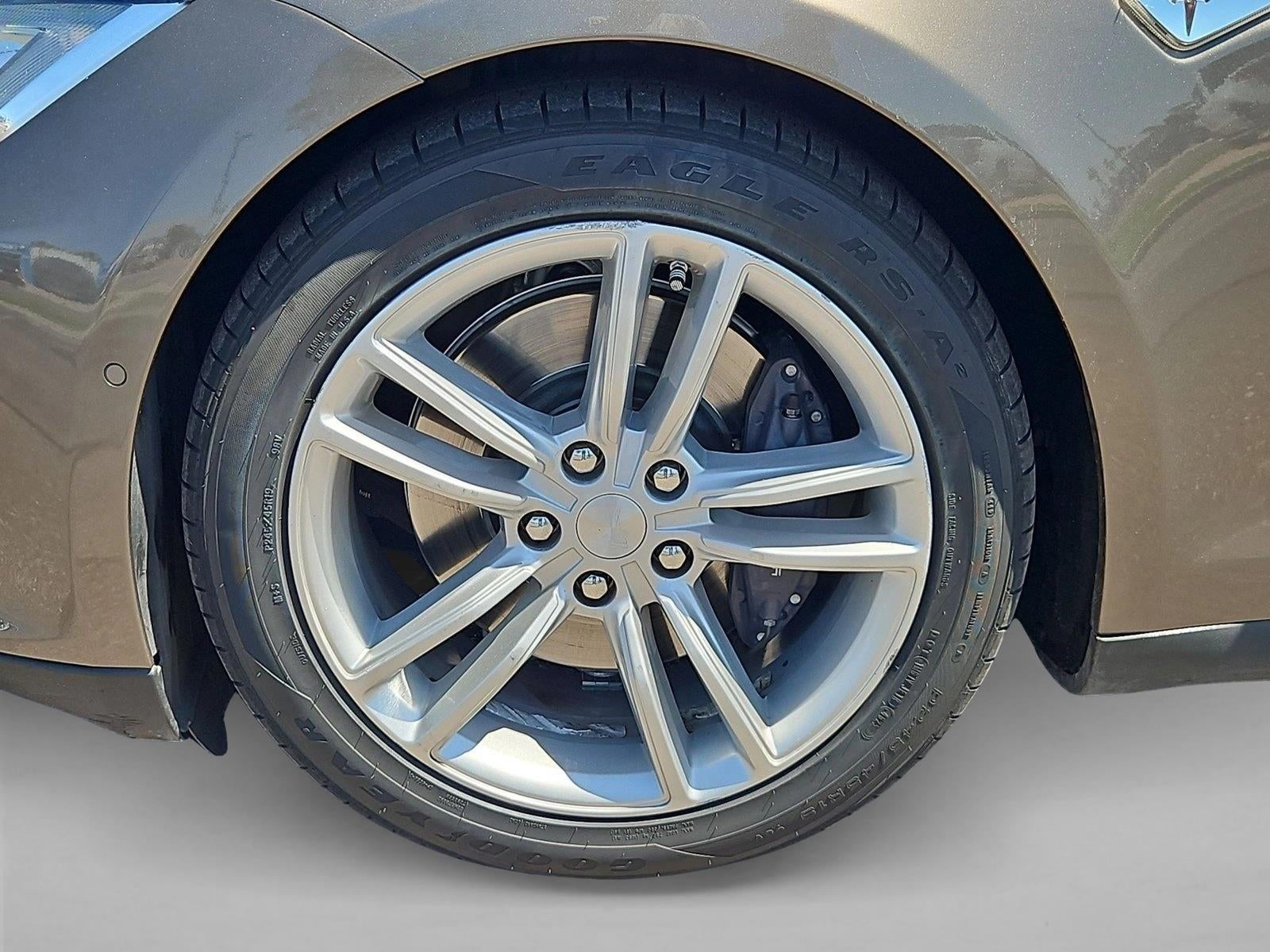 2015 Tesla Model S 85D