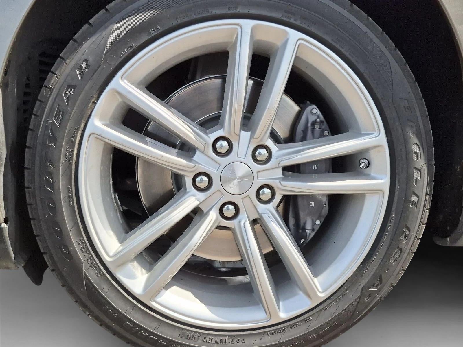 2015 Tesla Model S 85D