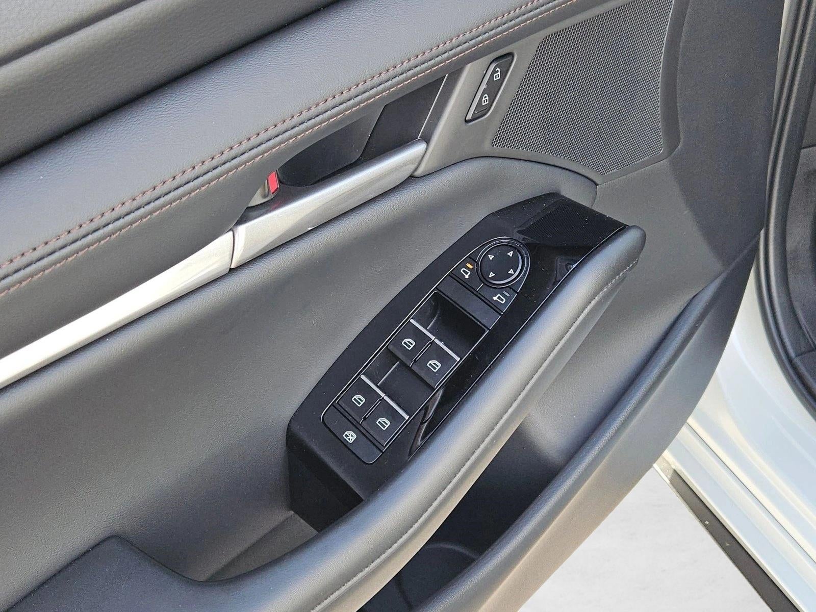 2025 Mazda Mazda3 Sedan 2.5 S Select Sport