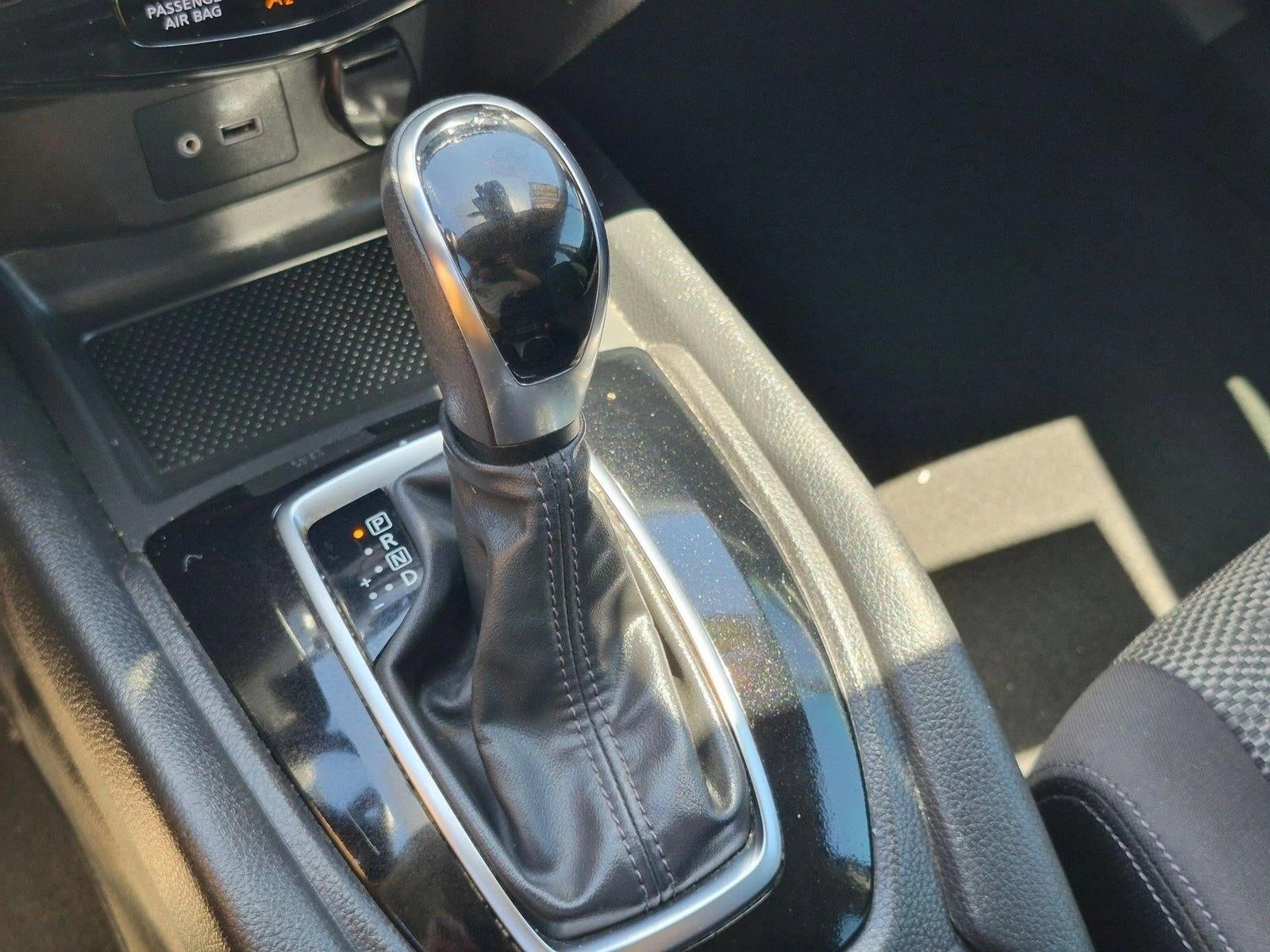 2020 Nissan Rogue Sport SV