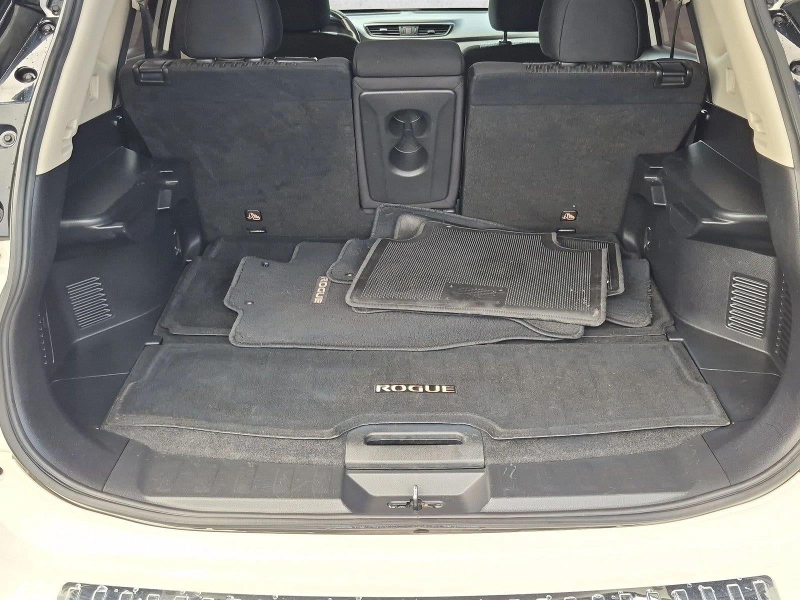 2019 Nissan Rogue SV - Photo 10