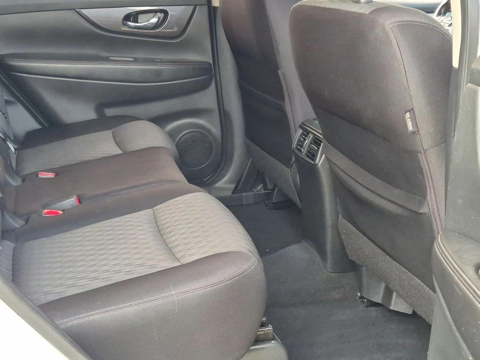2019 Nissan Rogue SV - Photo 27