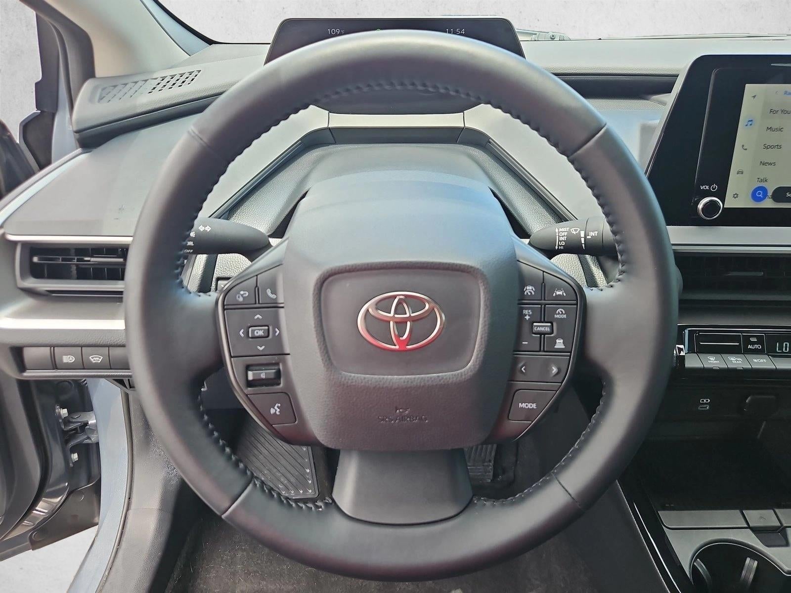 2025 Toyota Prius LE