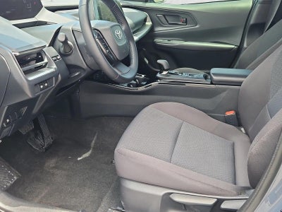 2025 Toyota Prius LE