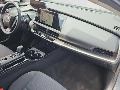 2025 Toyota Prius LE