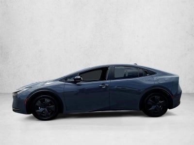 2025 Toyota Prius LE