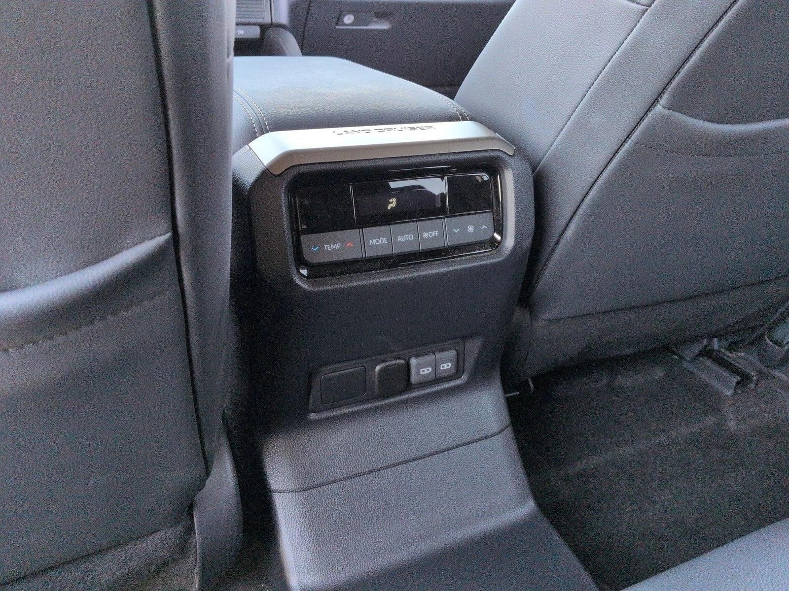 2025 Toyota Land Cruiser Base