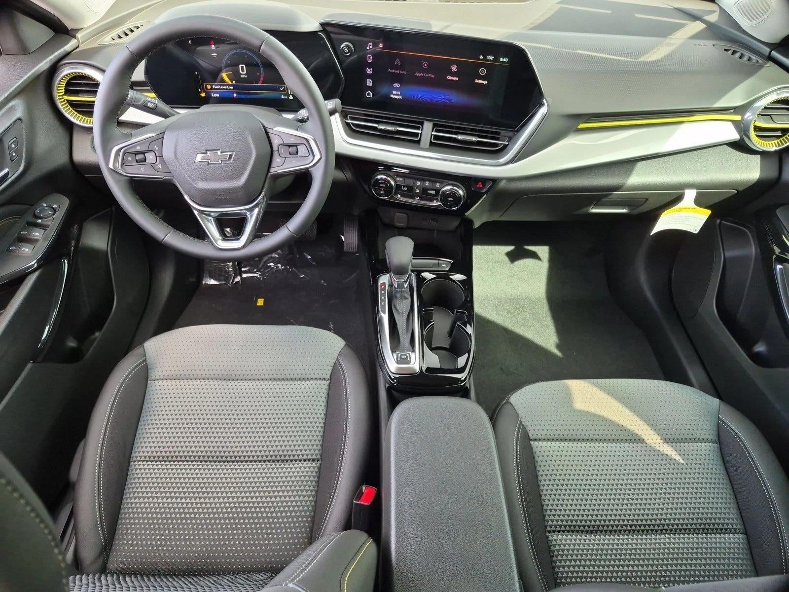 2026 Chevrolet Trax LT - Photo 14
