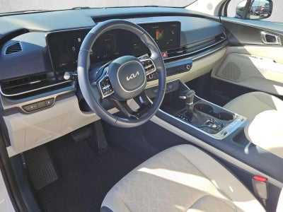 2025 Kia Carnival SX