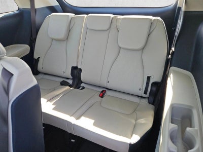 2025 Kia Carnival SX