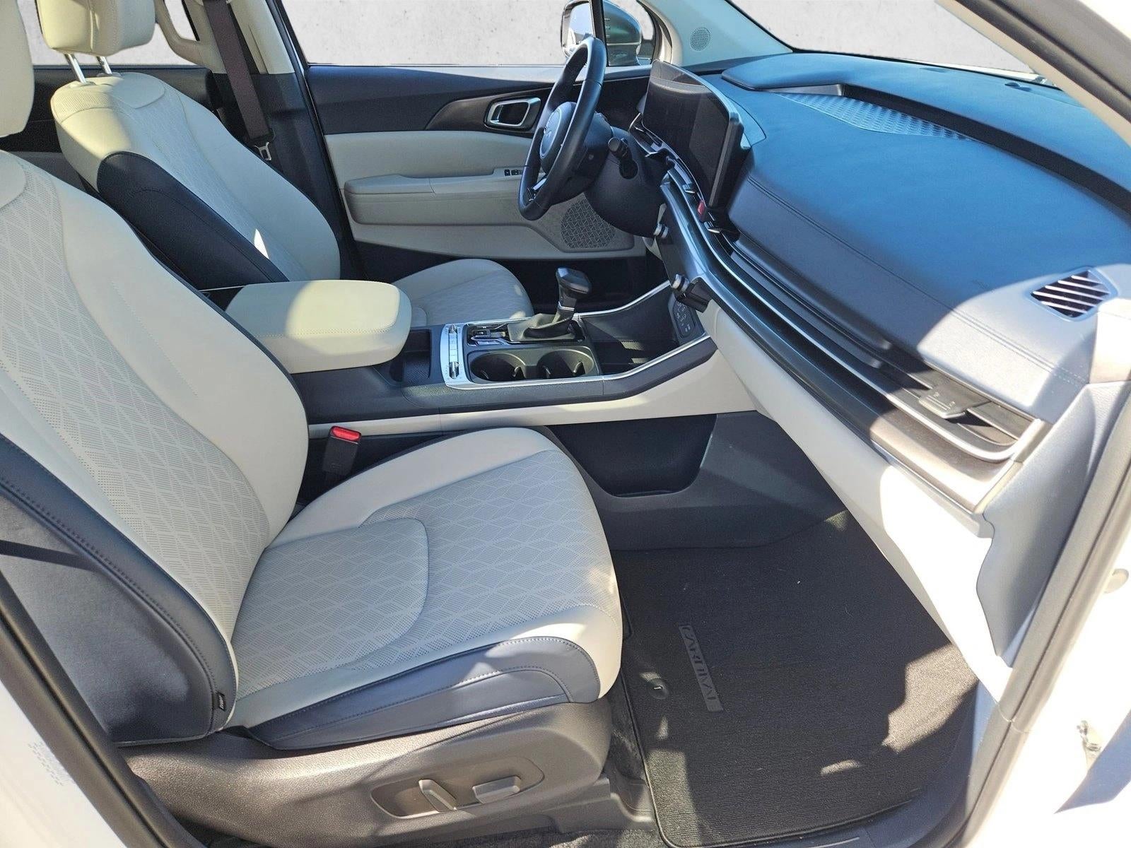 2025 Kia Carnival SX