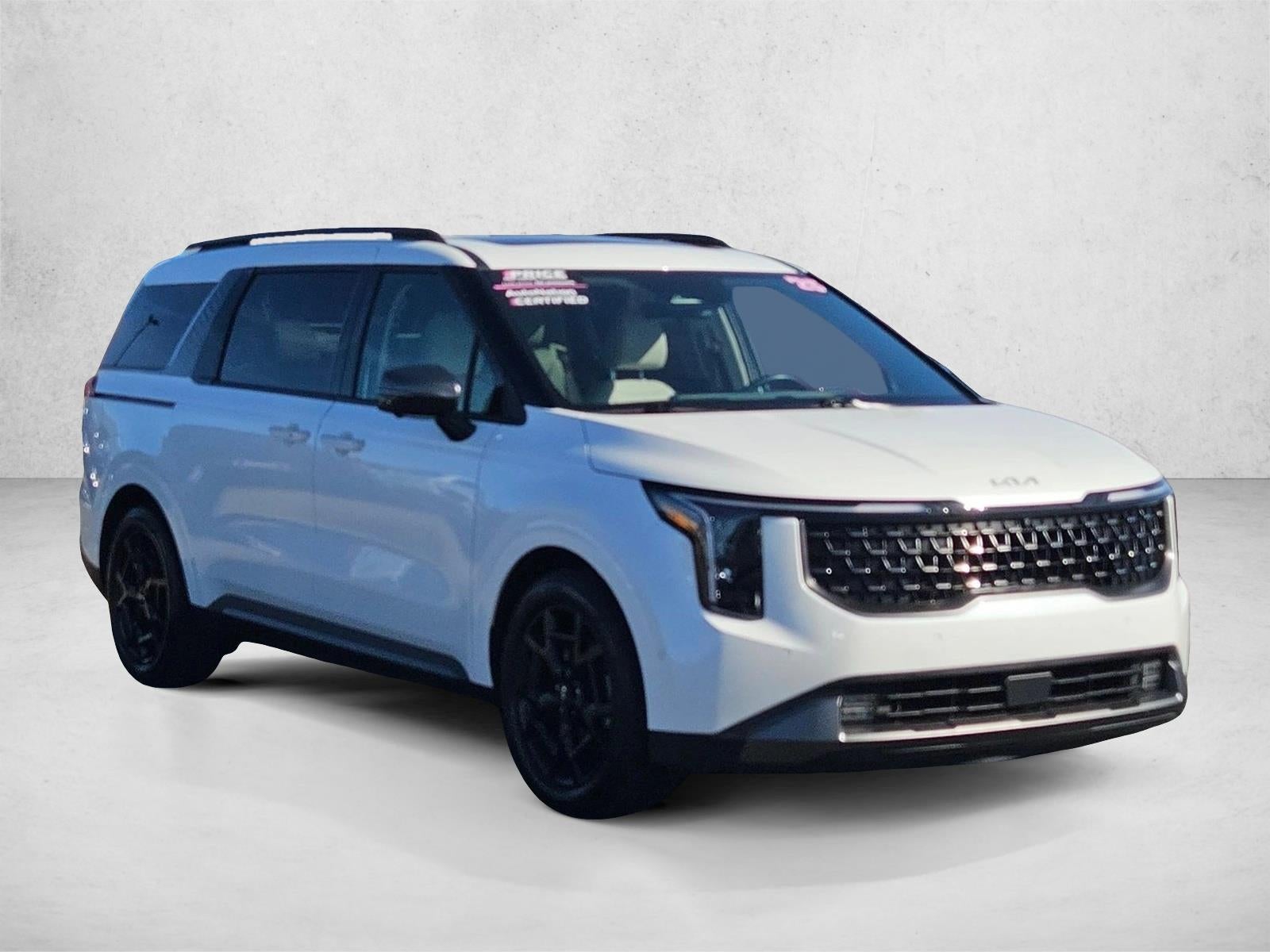 2025 Kia Carnival SX