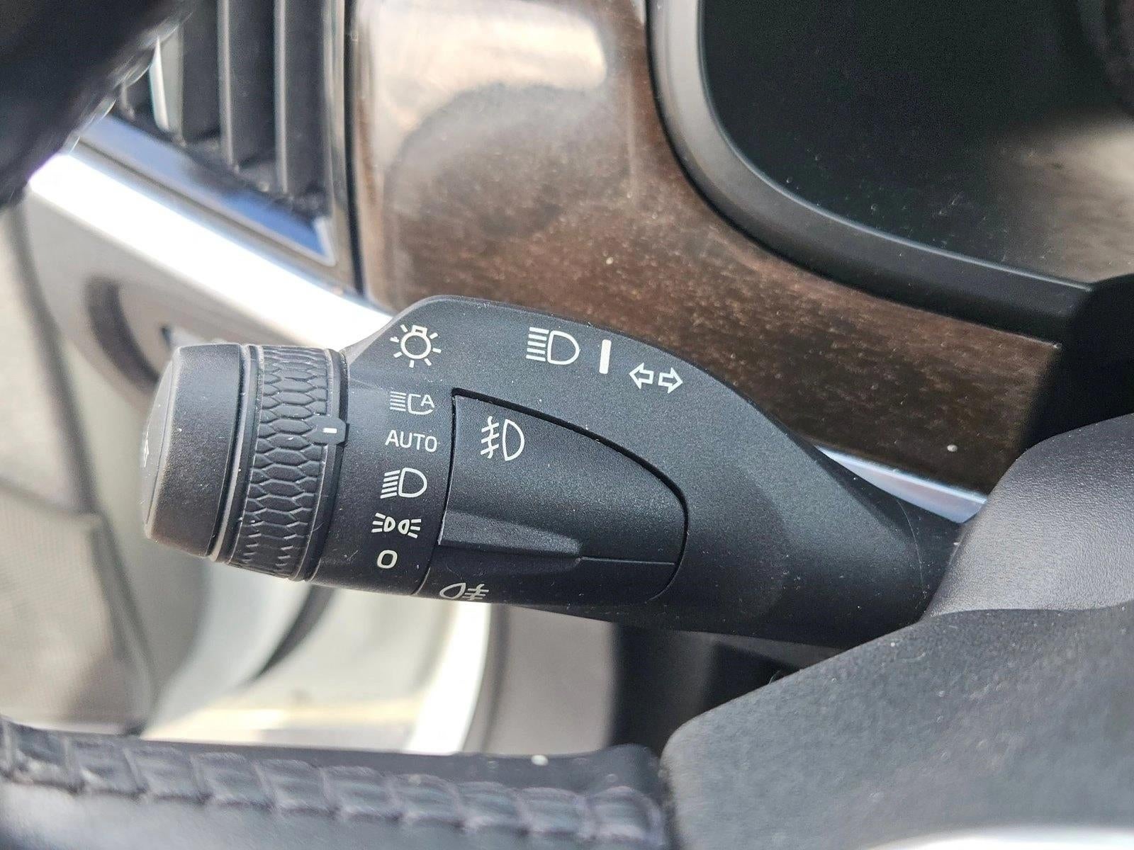 2018 Volvo S90 Momentum