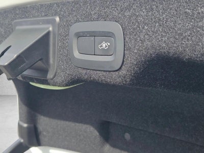 2018 Volvo S90 Momentum