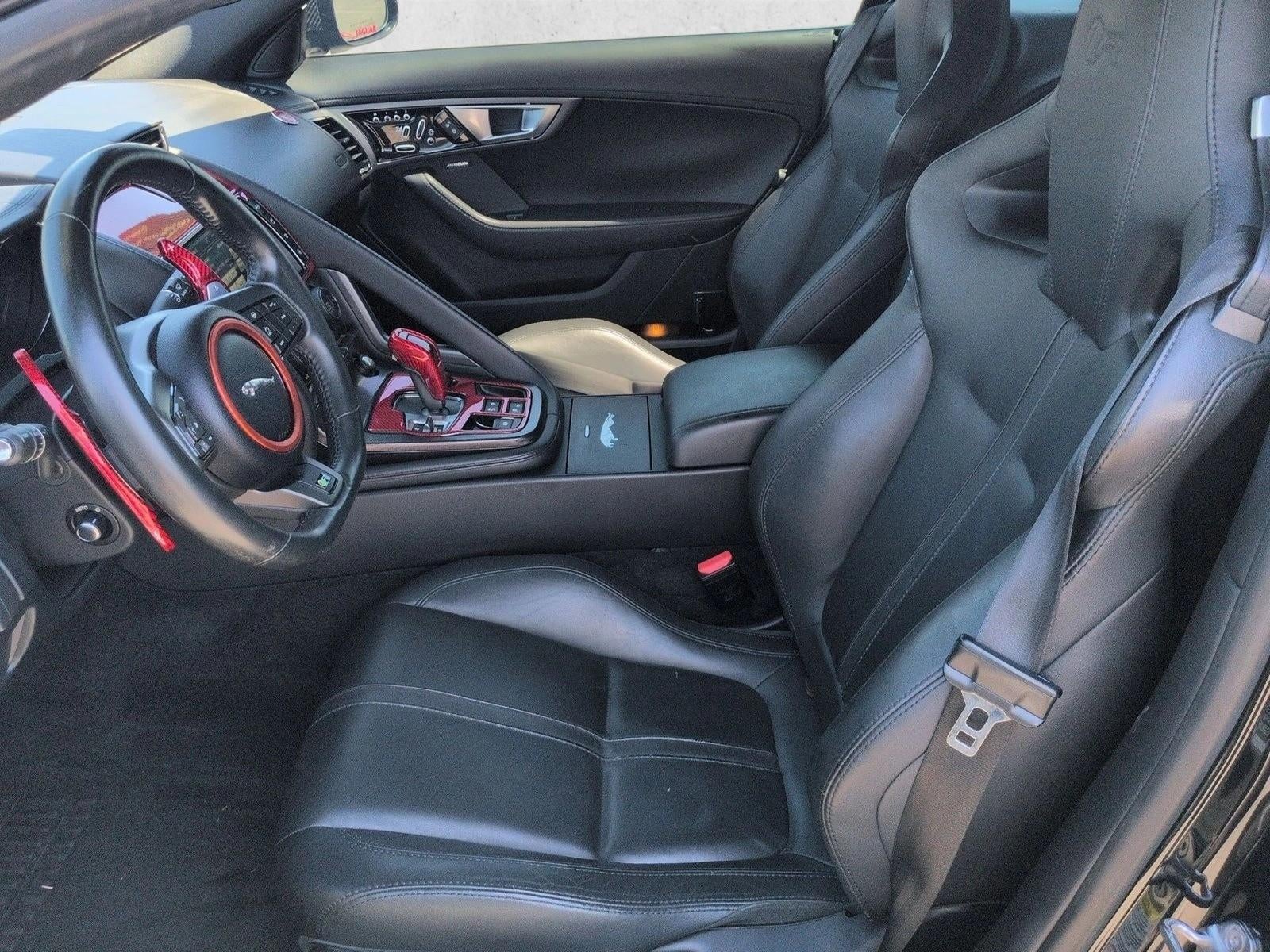 2016 Jaguar F-TYPE R
