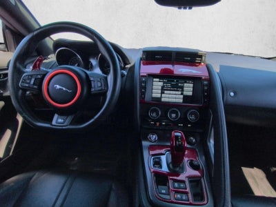 2016 Jaguar F-TYPE R
