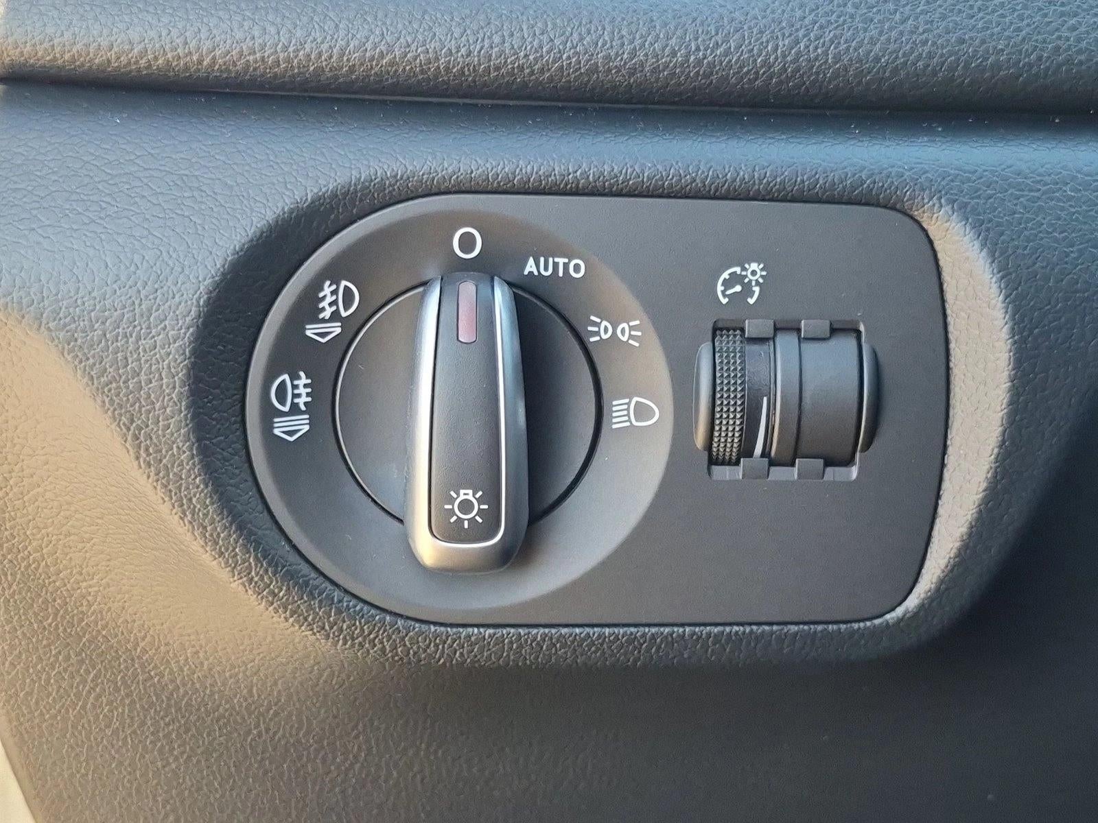 2015 Audi Q3 2.0T Premium Plus