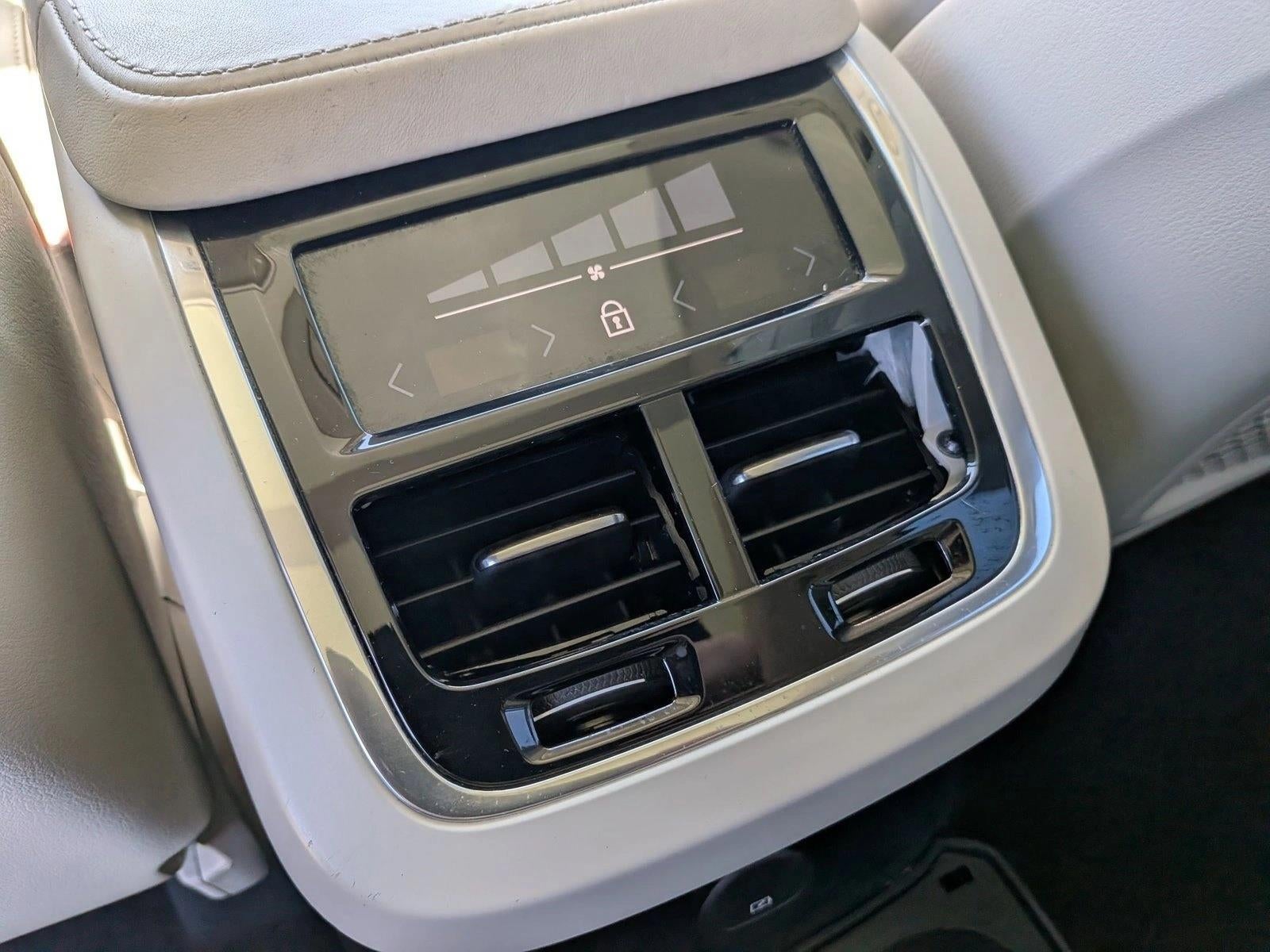2021 Volvo XC90 Recharge Plug-In Hybrid Inscription