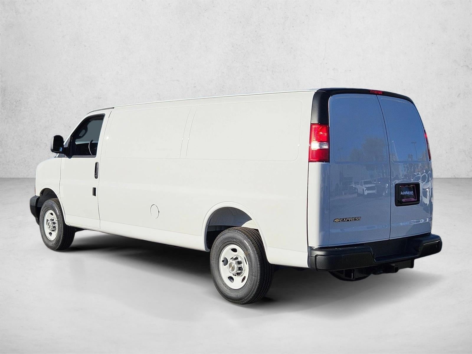 2025 Chevrolet Express Cargo 2500 Base