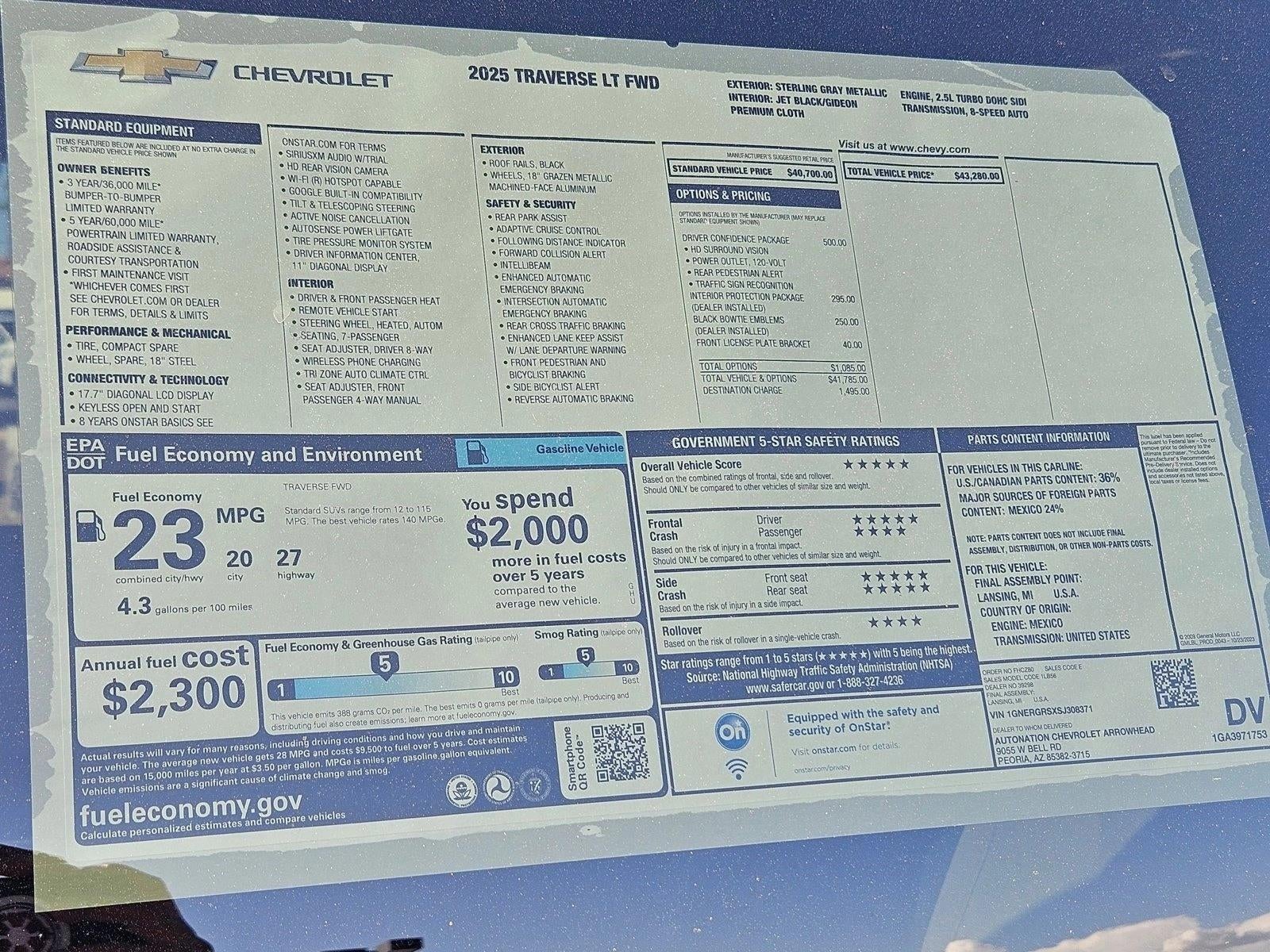 2025 Chevrolet Traverse LT