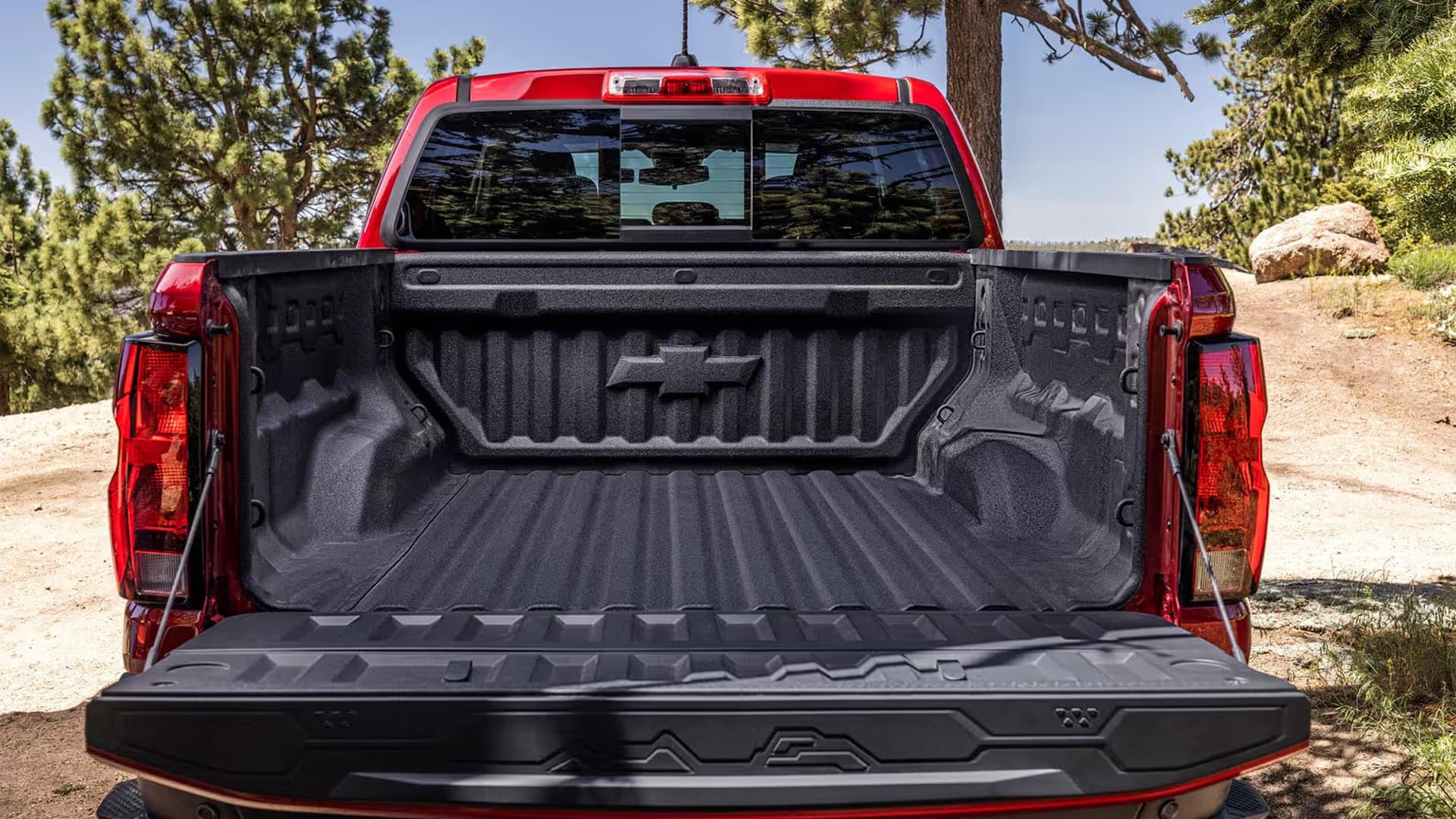 2026 Chevy Colorado truck bed
